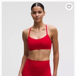 Lululemon Flow Y Bra Nulu in Oxford Red